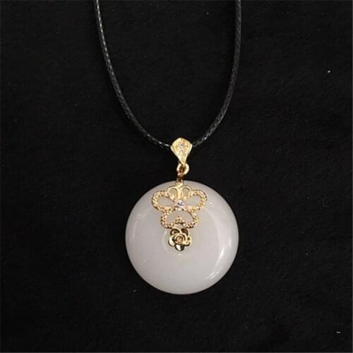 Natural white jade clasp pendant Zhengpin gold embroidery necklace pendant