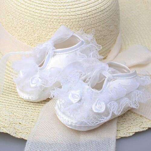 Newborn Baby Girl Shoes Soft Sole Silk Crib Lace Anti-slip Sneaker Prewalker Cute Princess Casual Fashion New 2018