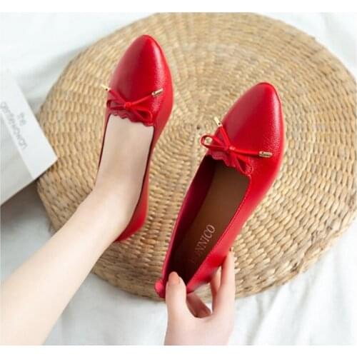 Fashion Summer Lightweight Women Flats Pure Color Leather Pointed Toe Office Lady Flat Heel Shoes