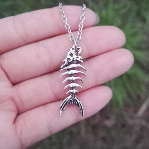 Sanlan 1pcs Surfer choker surfer style Boho Fish Necklace Fishbone jewelry for men
