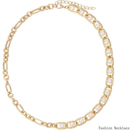 New Fashion Women Necklace Pearl Metal Hollowed-out Vintage Clavicle Chain Statement Luxury Elegant Women Neck Chain Jewelry