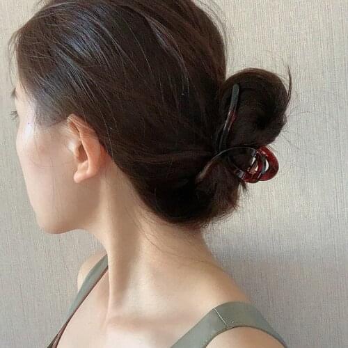 New Womens Elegant Vintage Girl Leopard Geometric Hollow Hair Claws Headband Back Hair Holder Hairpins Fashion Hair Accessories