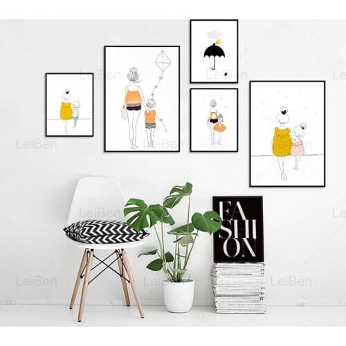 Cartoon Warm Family Canvas Painting Mother Daughter and Son Wall Art Painting Picture Cute Poster Home Decoration Bedroom Mural