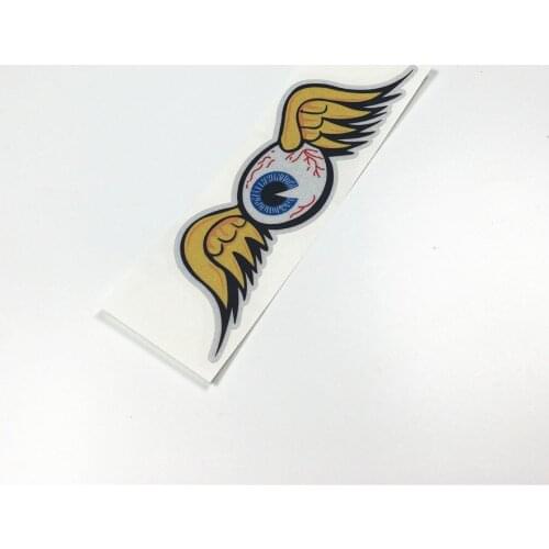 Car Styling Decal Fashion Eyeball Bloody Eye ings Fashion Auto Truck Motorcycle Body Oil Tank Sticker Bumper 15x4.5cm