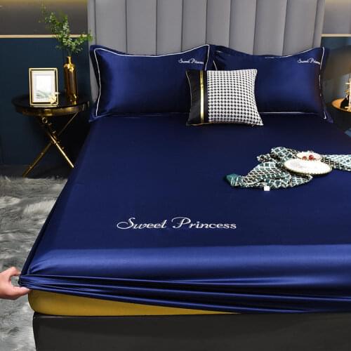 Bedding Washable Mattress Cover Luxury Embroidered Queen Size King Bed Pure Color Breathable Bedspread Does Not Include Pillowca