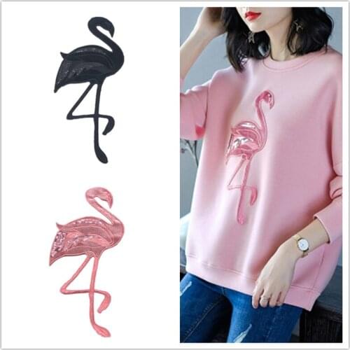 1PC Parches Red Flamingo Applique Embroidery Patch Clothing Sew-On Iron-On ewing Sticker Clothes