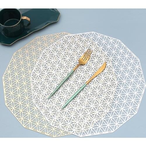 6/4pcs Placemats Set PVC Hollow Placemats for Dining Table Mats Home Diner Decoration Cutout Hangable Gold Individual Placemats