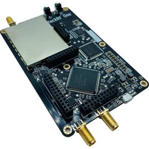 2020 HackRF One usb platform reception of signals RTL SDR Software Defined Radio 1MHz to 6GHz software demo black board