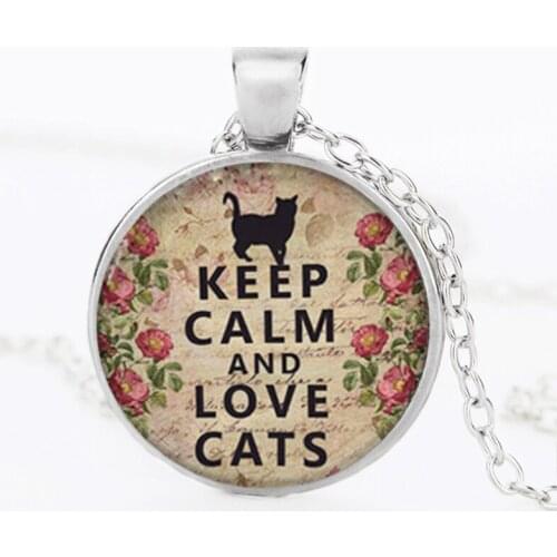 SUTEYI Fashion Cute Cat Silver Color Necklace Classic Glass Cabochon Animal Pendant Statement Nacklaces Handmade Women Jewelry