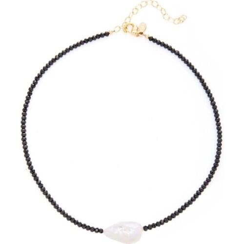 Simpleness Classic Freshwater Pearl Collares Collier Femme Black Crystal Beads Womens Fashion Charm Short Necklace Handmade
