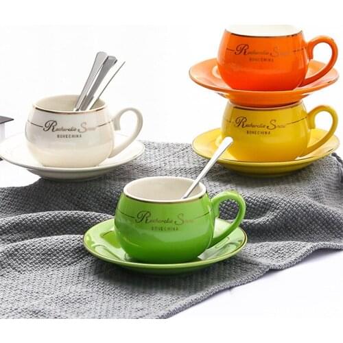 European Creative Simple Fashion Cute Coffee Cup with Saucer Spoon Set Bone China Ceramic Tea Cup Office Milk Mug Drinkware