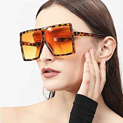 2020 Newest Design Big Frame Oversized Sunglasses Driver Goggles Women Luxury Brand Large Sun Glasses Square Gradient Shades