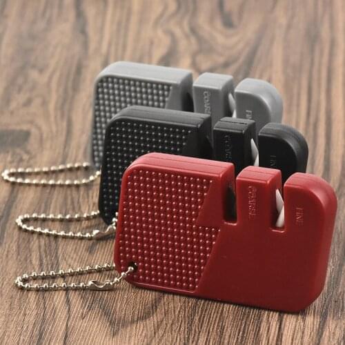 1 pcs Mini ABS small square Pencil Sharpener Portable Pencil Sharpener can be given for personal use
