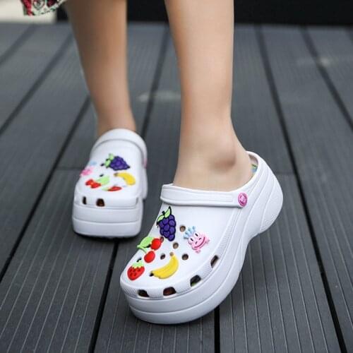 Cute Women Sport Sandals 2019 Height Increase Beach Slippers Thick Bottom Clogs Women Water Shoe Creation Garden Shoes Sandalias