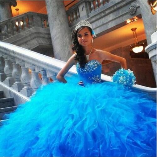 Modest Sweet 16 Dresses Cheap Quinceanera Gowns Dresses Vestido de Debutantes 15 Anos Blue Rhinestones Ruffles Debutante Gowns