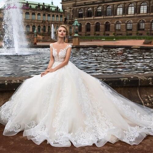 Julia Kui High-end Sexy Backless Ball Gown Wedding Dresses With Embroidery Lace Illusion Neck Bride Dress 2020 Robe de Mariage