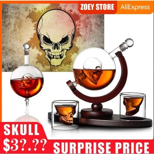 Home Decoration Creative Glass Whiskey Wine Holder Skull Cup Glass Wine Bottle Red Wine Vodka Wine Bottle Crafts Decoration