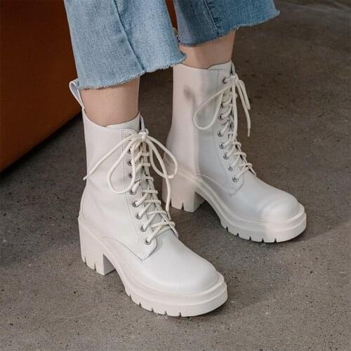 QZYERAI 2021 New Genuine Cow Leather Boots Womens Thick Bottom British Style Round Toe Boots Women Motorcycle Boots
