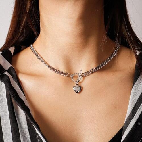 Simple Style 3D Heart Pendant Necklace for Women Fashion Toggle Clasp Chokers Necklaces Female Daily Jewelry Accessories