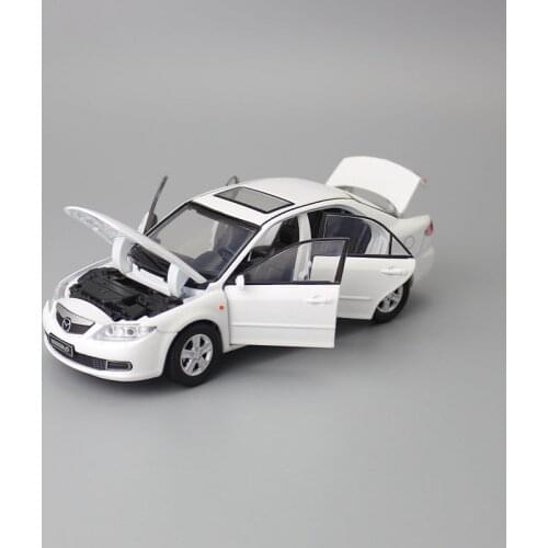 JACKIEKIM 1:32 Scale DieCast Metal Toy 2008 Mazda 6 Classical Car Light Doors Openable Educational Gift For Kid Collection