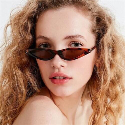 Retro 90s Narrow Cat Eye Sunglasses Classic Brand Shades For Women Rivet Cats Eye Sun Glasses Female Leopard Vintage Glasses