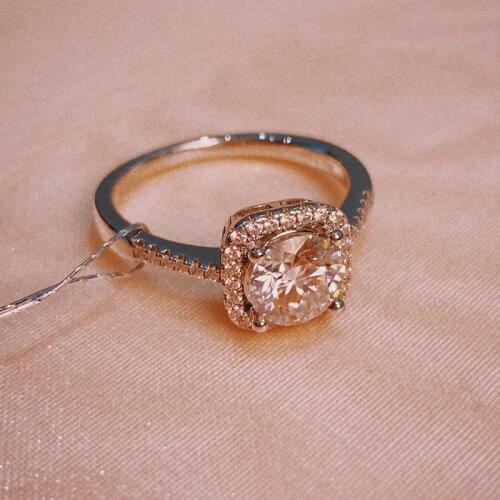 Luxury inlay 925 silver Moissanite ring 4 claws Engagement Anniversary Ring 1ct DF color round excellent cut