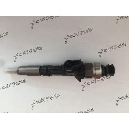 For Kubota engine V3307 Fuel injector assy 1J770-53051