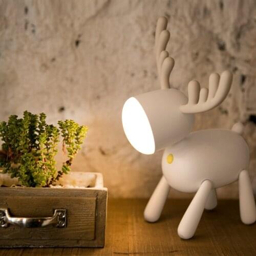 Creative Cute Reindeer Night Light Childrens Bedroom Eye Protection USB Charging Led Light Cartoon Holiday Lighting Gift