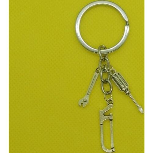 Screwdriver Keychain Beautiful Tool Keychain Electrician Gift Metal Keychain Fashion Bag Key Jewelry