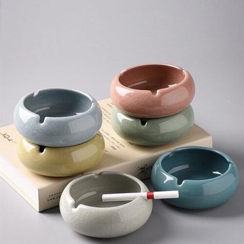 Portable Creative Ceramic Mini Round Ashtray Home Car Decoration Coffee Table Vehicle Cigarette Ash Tray Gift for Boyfriend