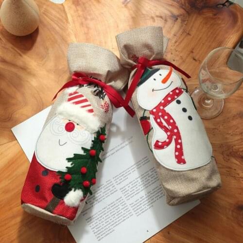 Unique Christams Style Bottle Cover Fine Texture Visual Effect Cotton Flax Anti-slid Bottle Holder Decorative Cover for Gifts