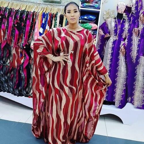 Fashionable Plus Size Clothing High Quality Muslim Dresses Stripe Print With Diamonds Long Bat Sleeve Loose Women Robe Africaine
