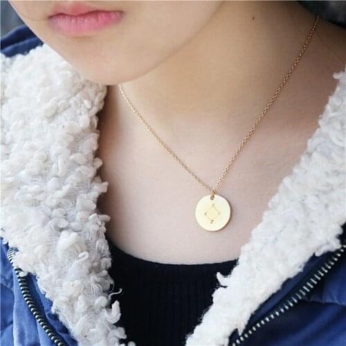 Popular in Europe and America, Libra pendant necklaces are given as gifts to mothers and girlfriends