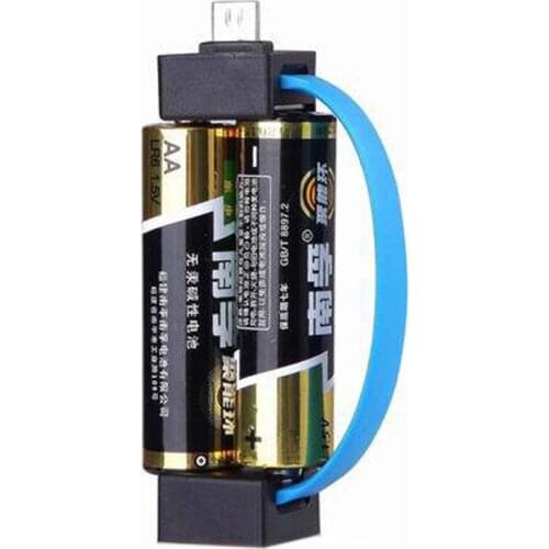 Portable emergency phone charger powered by 2pcs AA batteries with Micro USB/ USB-C/ lighting connectors for universal phone