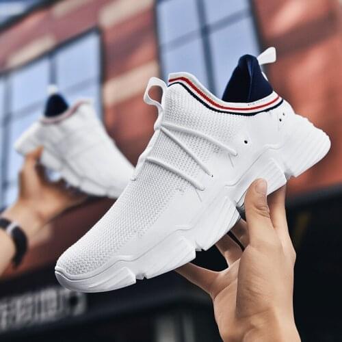 2020 Mens Casual Shoes Flying Weave Super Light Running Shoes Slip-on Sock Sneakers Outdoor Jogging Walking Mesh Tenis 45 46