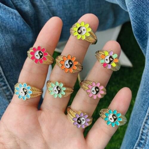 10Pcs Fashion Dainty Lovely Chunky Gold Plated Flower Shape Colorful Enamel Yin Yang Tai Chi Dripping Oil Rings For Men Women