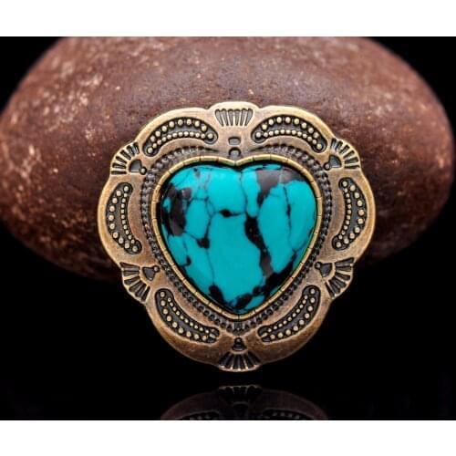 30mm Antique Brass Tribal Flower Carved Love Heart Turquoise Leather Conchos For Belt Bag Leathercraft Wallet Decor Screwback