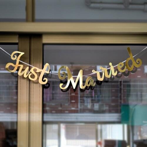 Just Married Banner Gold Glitter Sign Garland for Wedding Bridal Shower Bachelorette Party Decorations Photo Props