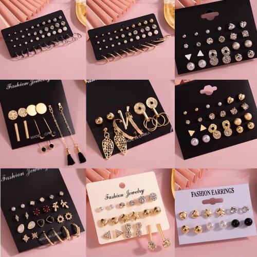 Fashion Womens Earrings Pearl Stud Earrings For Women New Bohemian 2020 Geometric Small Crystal Heart Earrings Punk Jewelry