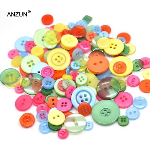 50g Mixed Size Buttons For Craft And DIY Button Plastic Material M2