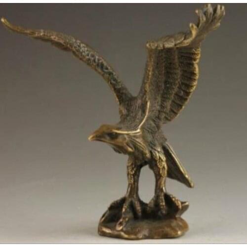 Chinese Vintage Brass Handwork Hammered Wealth Succeed Eagle Statue