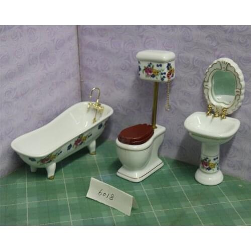 G07-X085 children baby gift Toy 1:12 Dollhouse mini Furniture Miniature rement Doll accessories washing room golden flower 4pcs