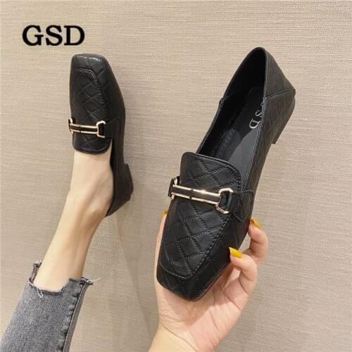 Newest British style women shoes Loafers Large size metal buckle Square head Soft bottom Comfortable Women Flats mujer pisos