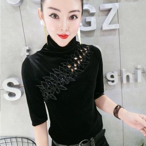 Autumn Women Velvet T-Shirts Hollow Out Vintage Chinese Style Clothing Women Velour Shirts Lady Velvet Pullovers Tops 11580