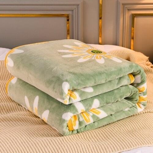 Thickened Blanket Coral Fleece Blanket Quilt Towel Flannel Blanket Bed Sheet Office Nap Blanket Winter