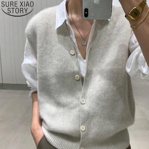 Spring and Autumn 2021 New Fashion Knitted Vest Sweater Women Button Up Tank Top Loose V-neck Thin Sweater Jacket Blusas 16492