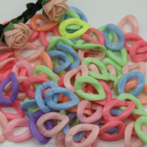 100Pcs 17*24mm Mixed Color Acrylic Chain Links Flat Twist Oval Open Ring Beads Connector Chains For DIY Necklace Jewelry Making