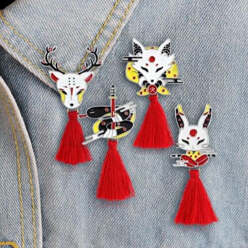 Hot selling fashion Chinese style red tassel brooch fox sika deer snake rabbit brooch jewelry enamel pin backpack badge gif