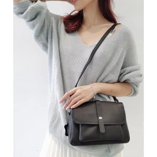 LOMANTINA Women's Clutches