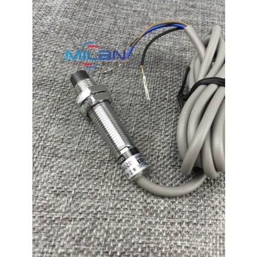 1PCS LJ8A3-2-Z/BY Three Wire DC PNP NO M8 2mm distance measuring Inductive proximity switch sensor